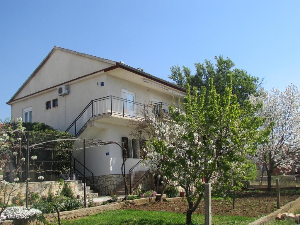 Apartments Jasen Maslenica Exterior photo